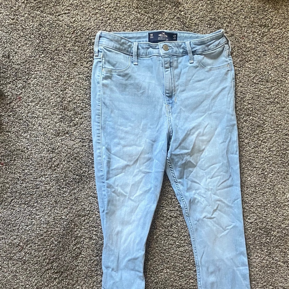 Hollister jeans